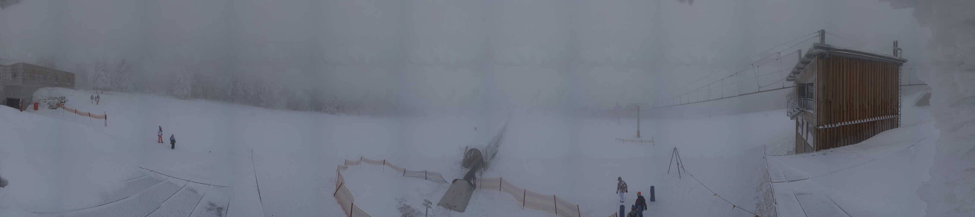 Archiv Foto Webcam Almberglift-Bergstation