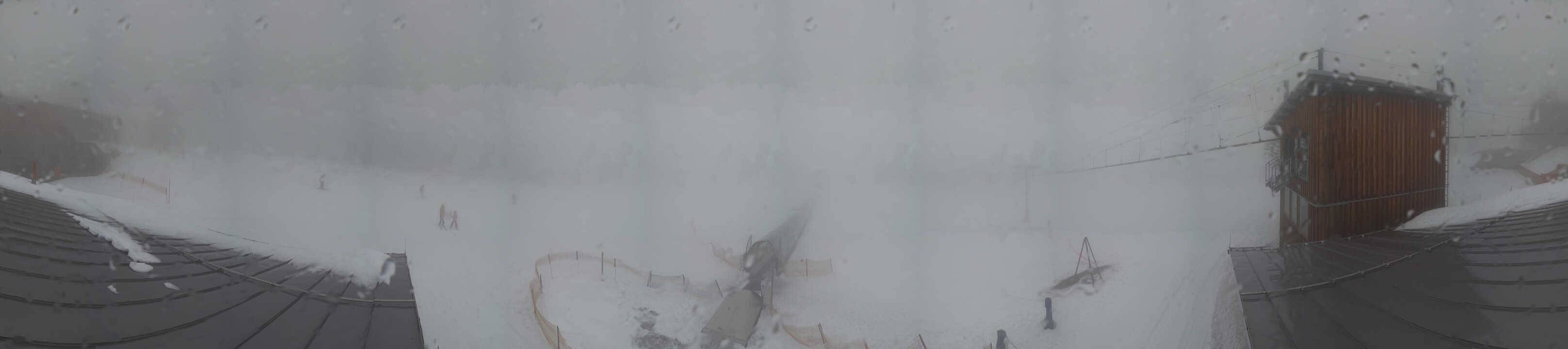 Archiv Foto Webcam Almberglift-Bergstation