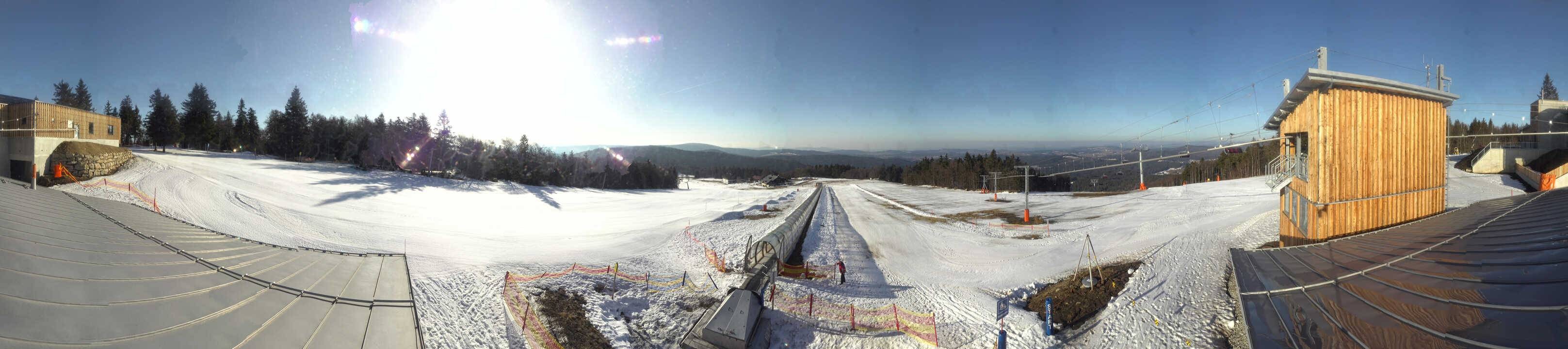 Archiv Foto Webcam Almberglift-Bergstation