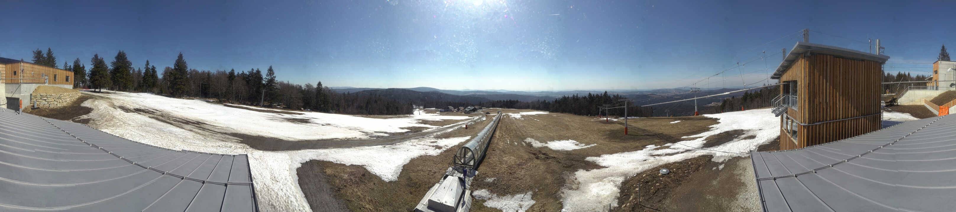 Archived image Webcam Mountain station Almberglift