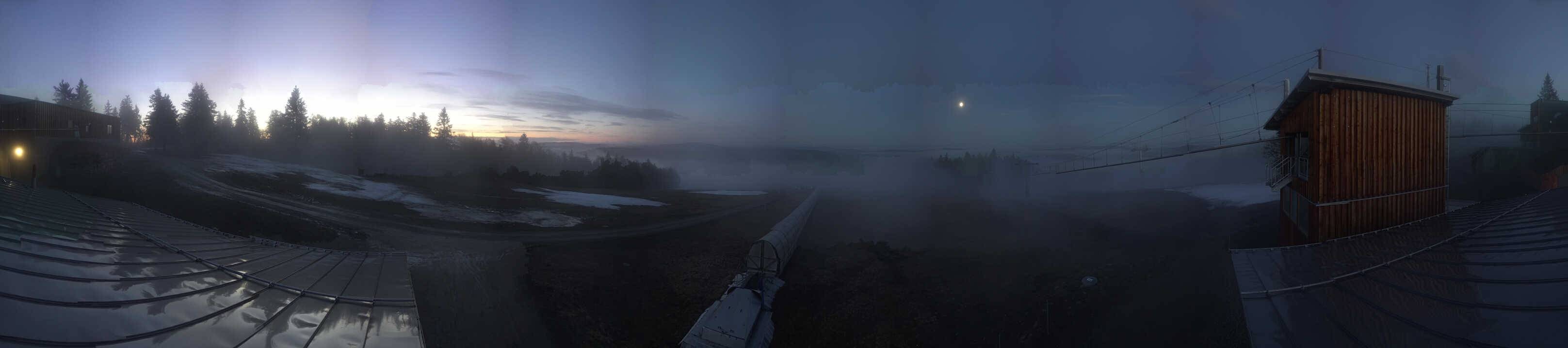 Archiv Foto Webcam Almberglift-Bergstation