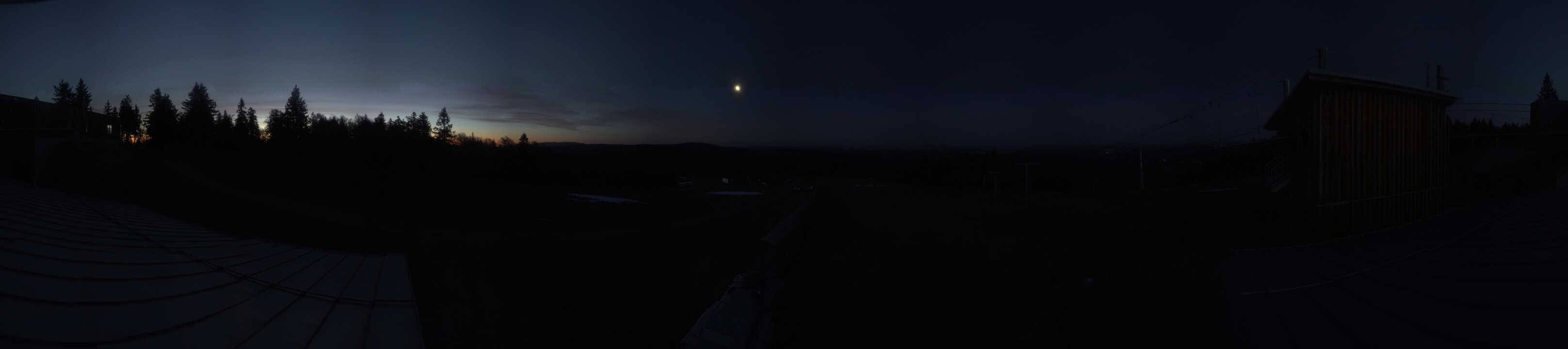 Archived image Webcam Mountain station Almberglift