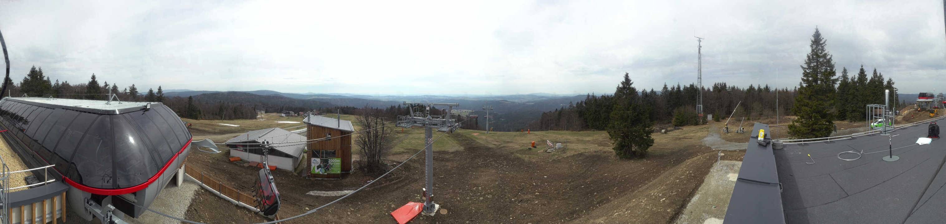 Archiv Foto Webcam Almberglift-Bergstation