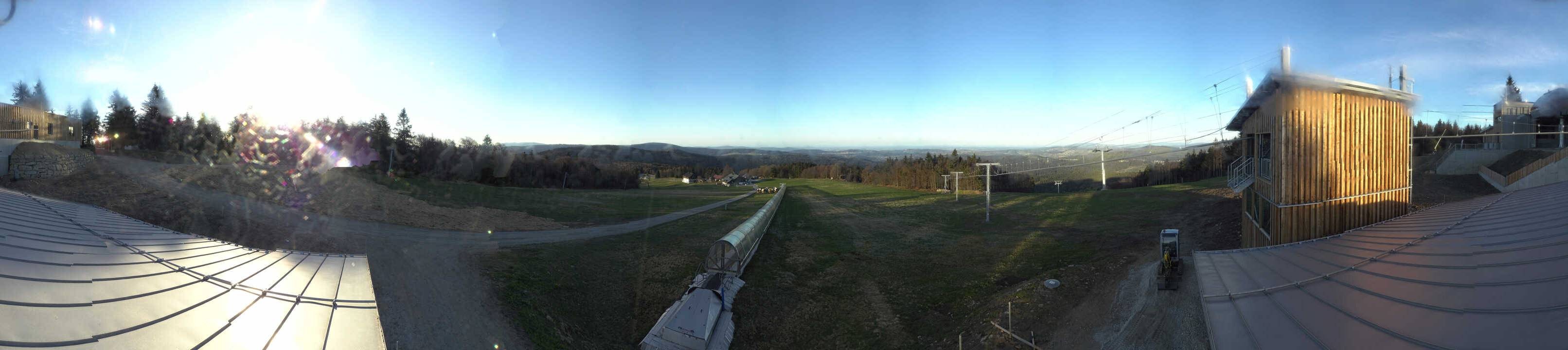 Archiv Foto Webcam Almberglift-Bergstation