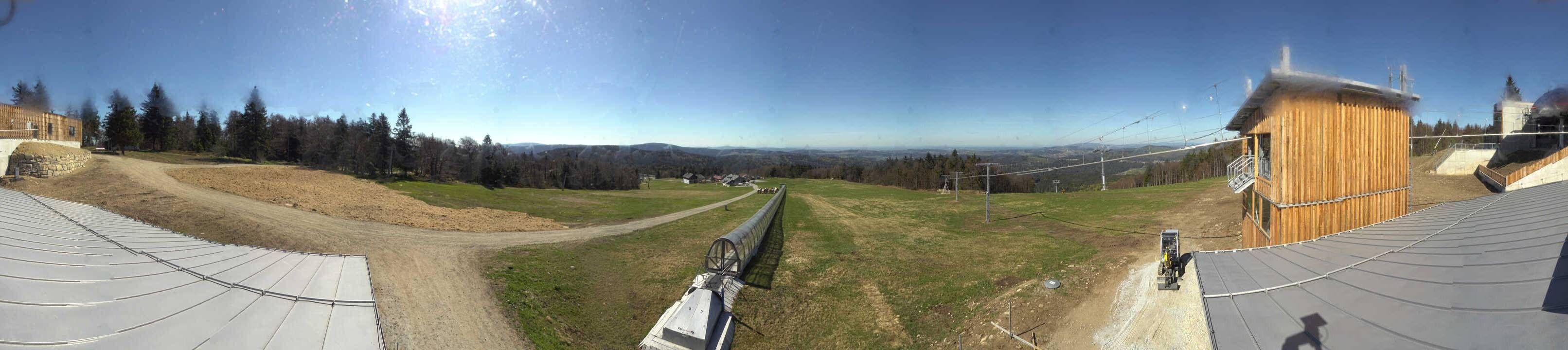 Archiv Foto Webcam Almberglift-Bergstation