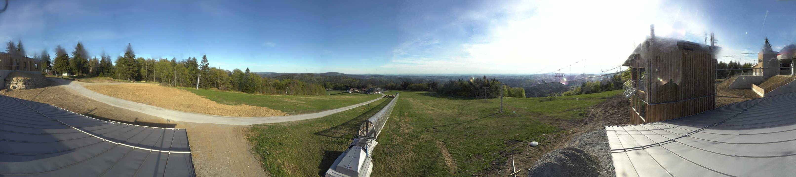 Archiv Foto Webcam Almberglift-Bergstation