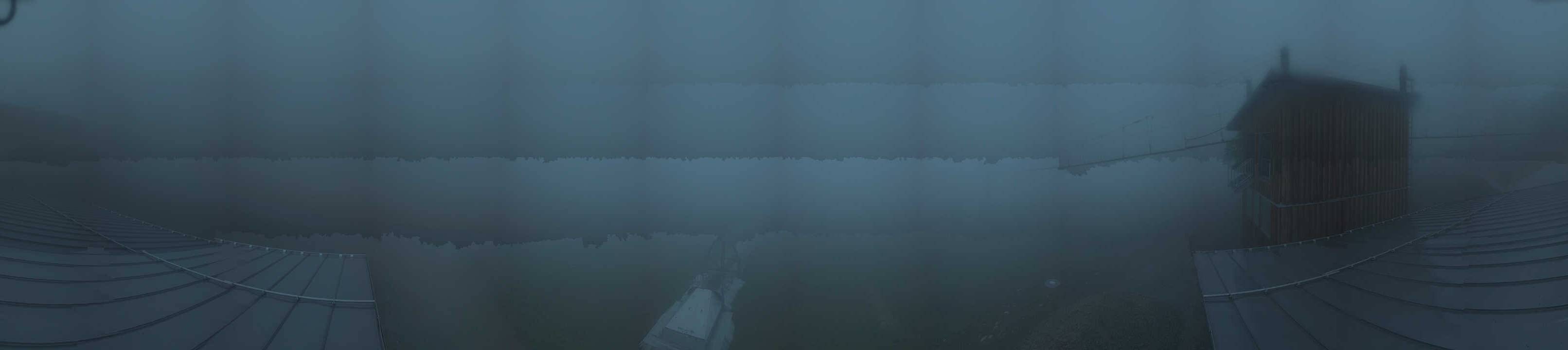Archived image Webcam Mountain station Almberglift
