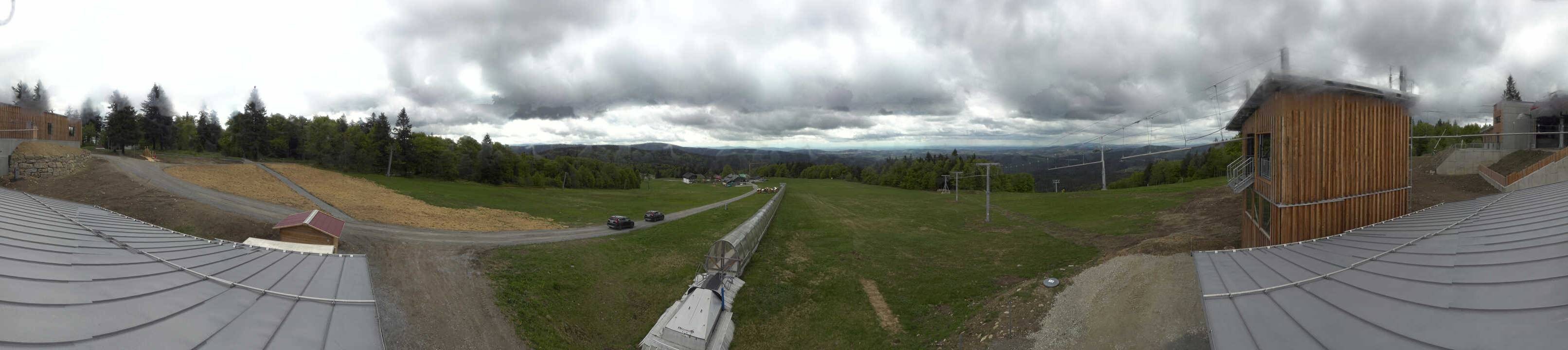 Archiv Foto Webcam Mitterdorf: Bergstation Almberglift