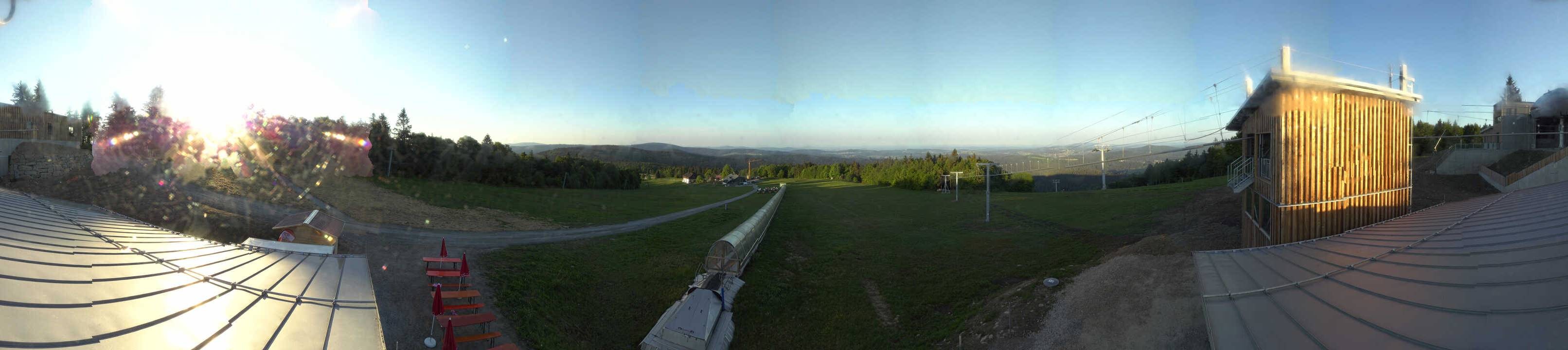 Archiv Foto Webcam Mitterdorf: Bergstation Almberglift