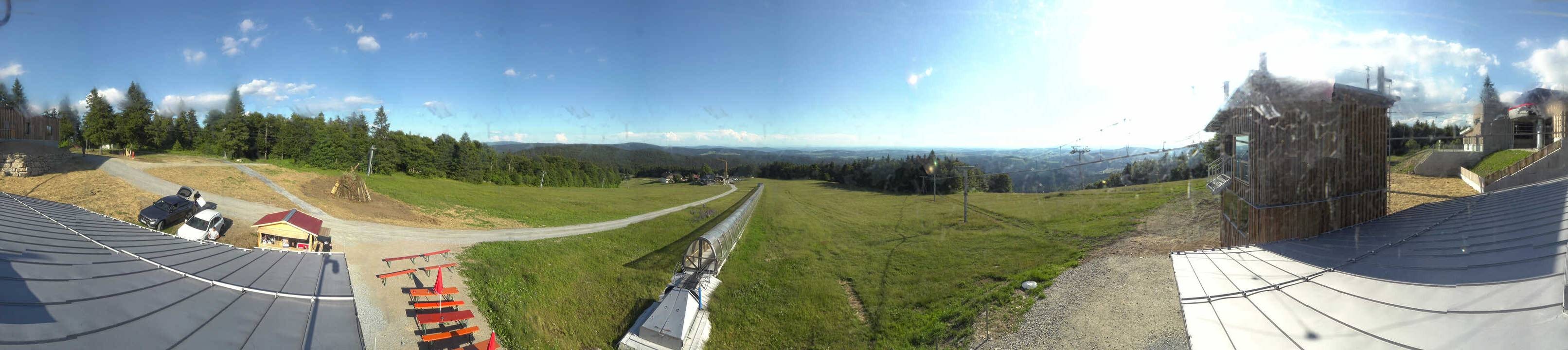 Archiv Foto Webcam Mitterdorf: Bergstation Almberglift