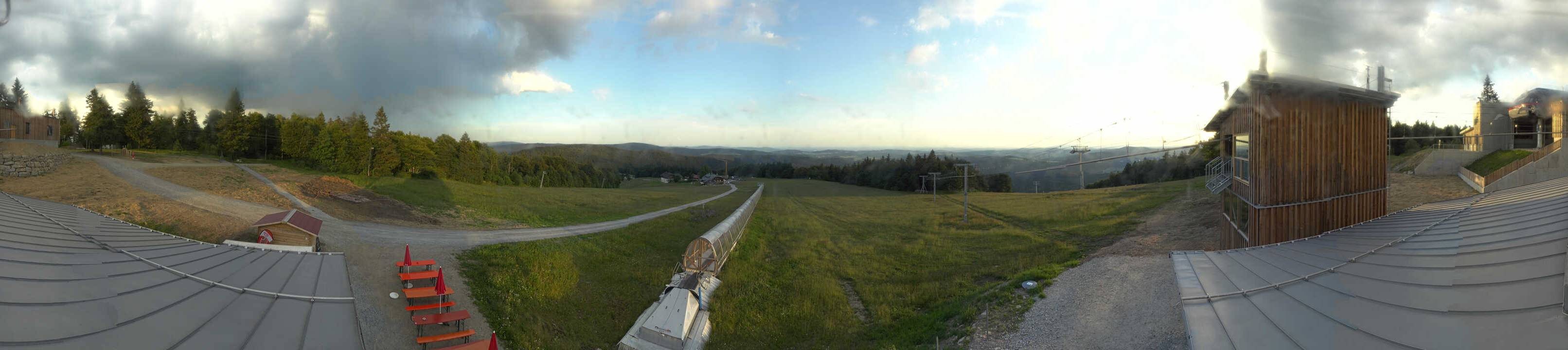 Archiv Foto Webcam Mitterdorf: Bergstation Almberglift