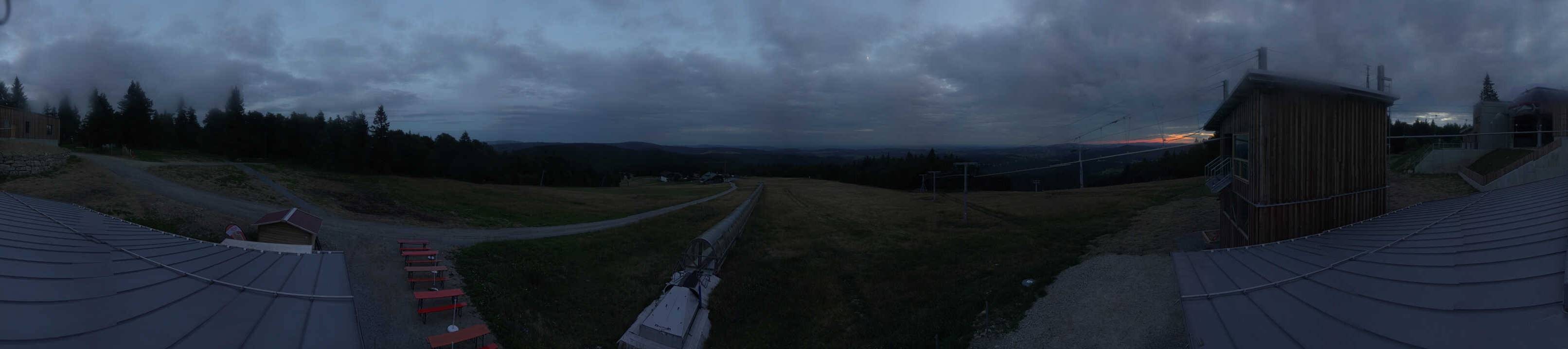 Archiv Foto Webcam Mitterdorf: Bergstation Almberglift