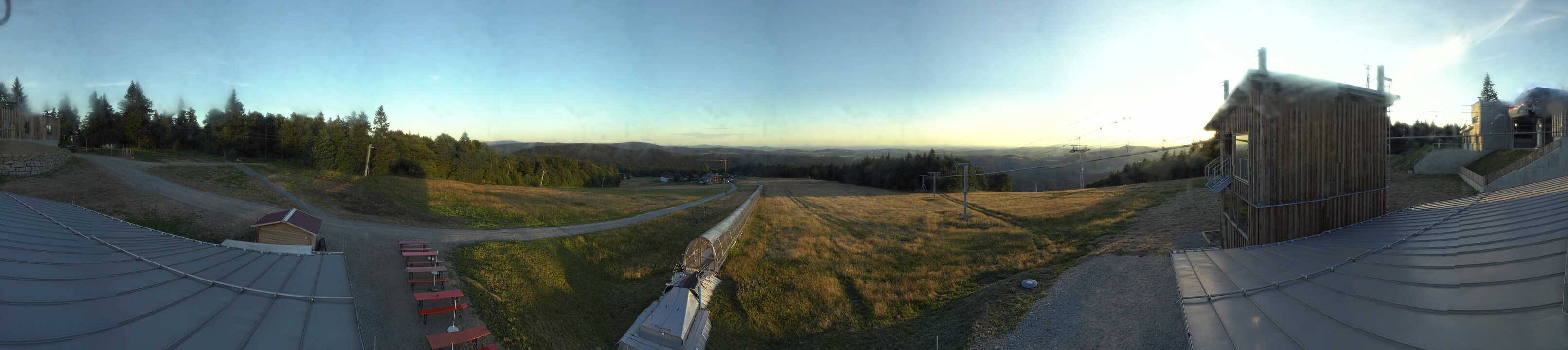 Archiv Foto Webcam Mitterdorf: Bergstation Almberglift