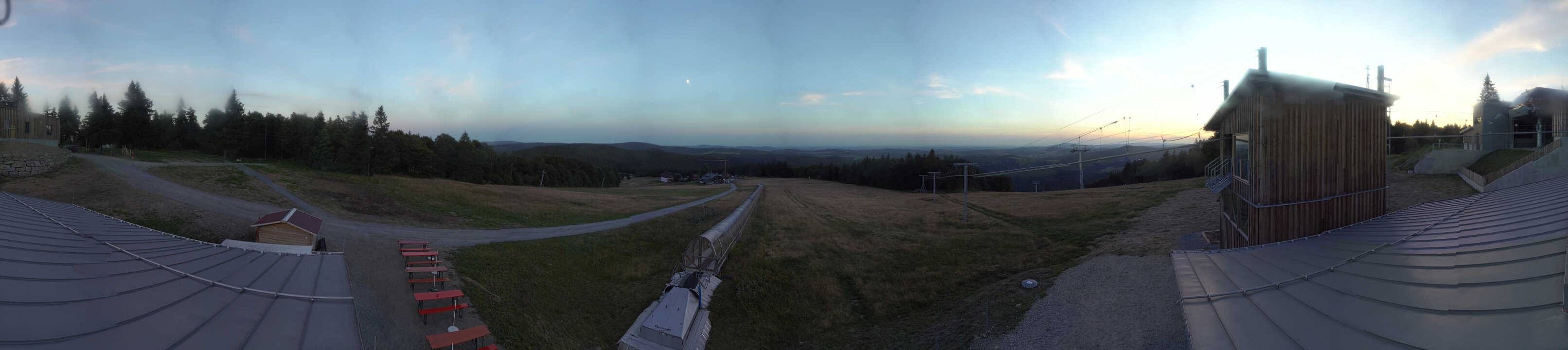 Archiv Foto Webcam Mitterdorf: Bergstation Almberglift