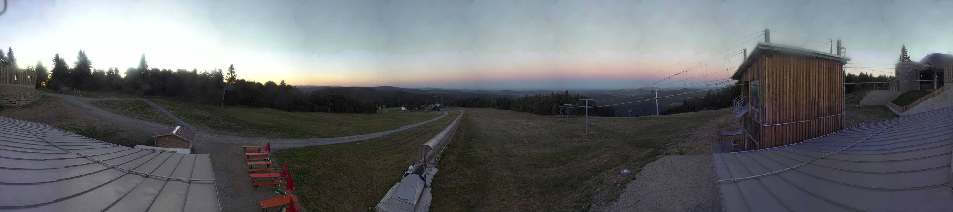 Archiv Foto Webcam Mitterdorf: Bergstation Almberglift
