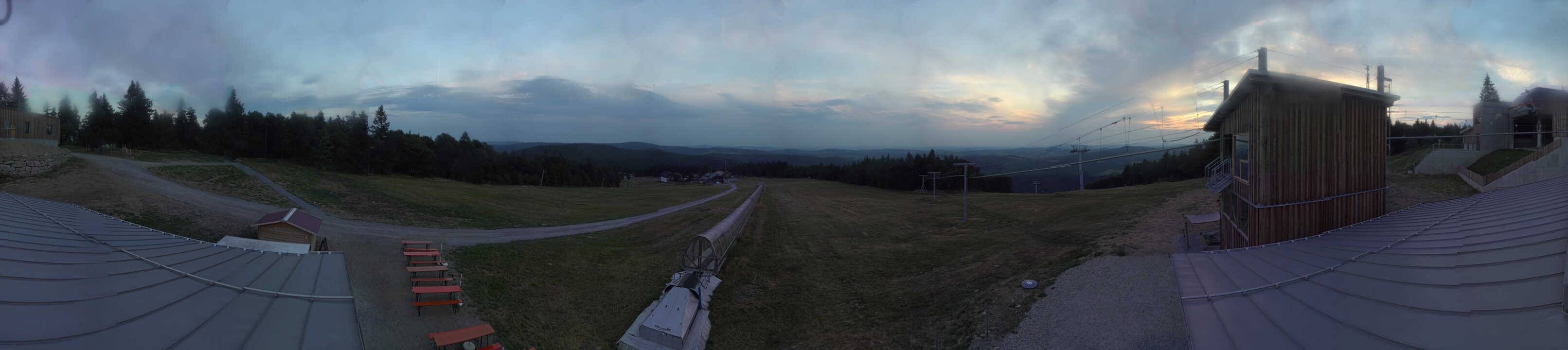 Archiv Foto Webcam Mitterdorf: Bergstation Almberglift