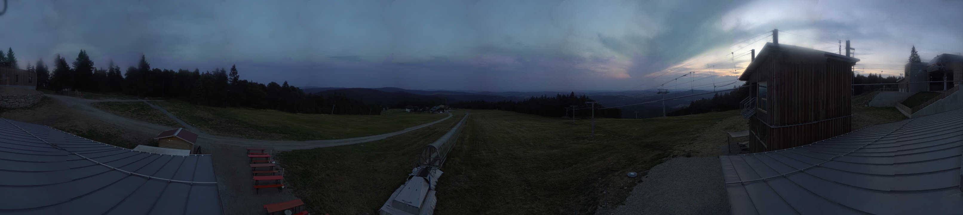 Archiv Foto Webcam Mitterdorf: Bergstation Almberglift