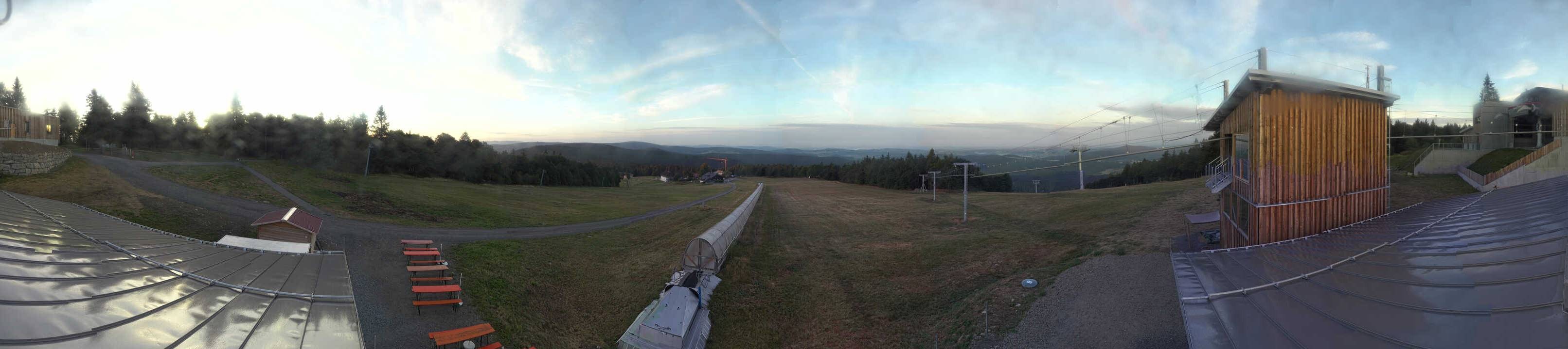Archiv Foto Webcam Mitterdorf: Bergstation Almberglift