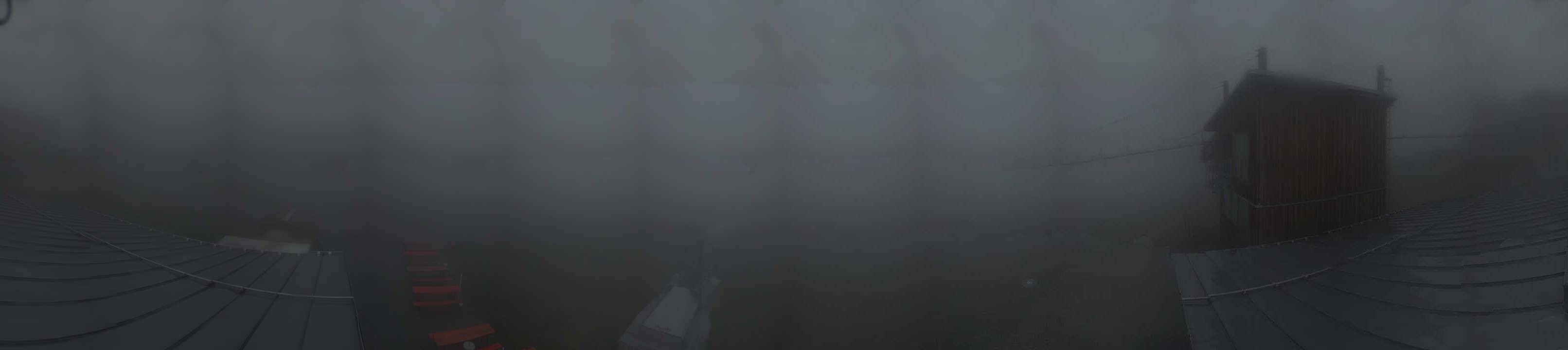 Archived image Webcam Mountain station Almberglift