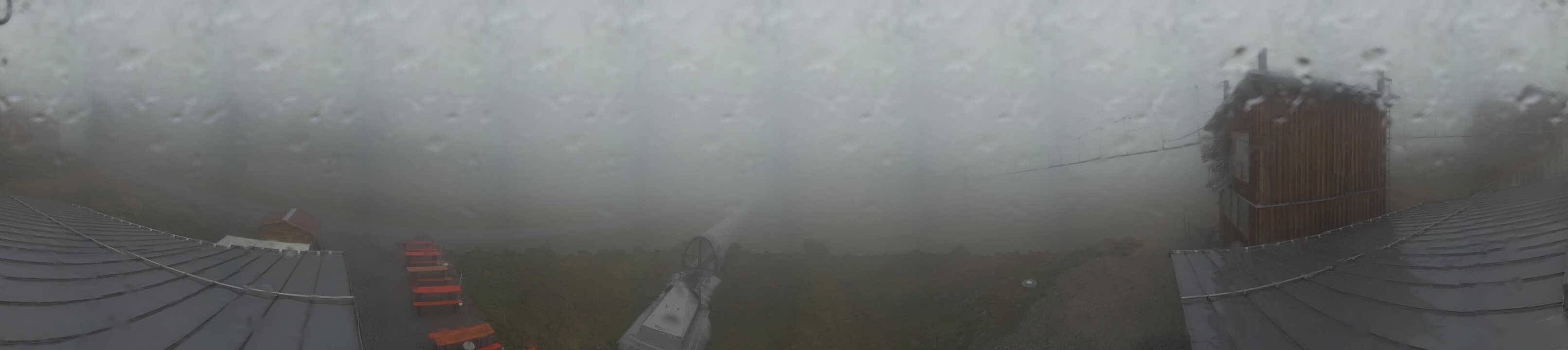 Archived image Webcam Mountain station Almberglift