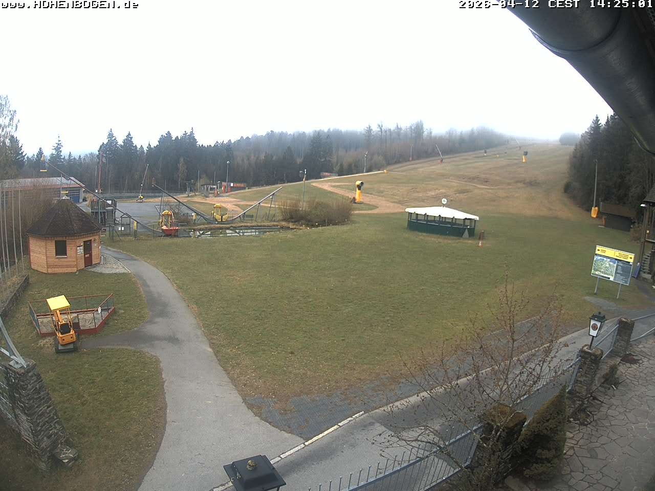 Archived image Webcam Hohenbogen mountain: base station