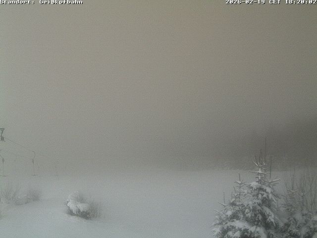 Archived image Webcam Geisskopf: View down the valley