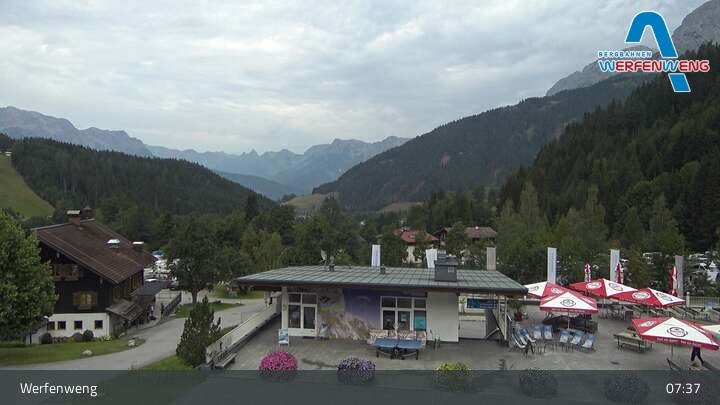 Archived image Webcam Werfenweng - Base Station