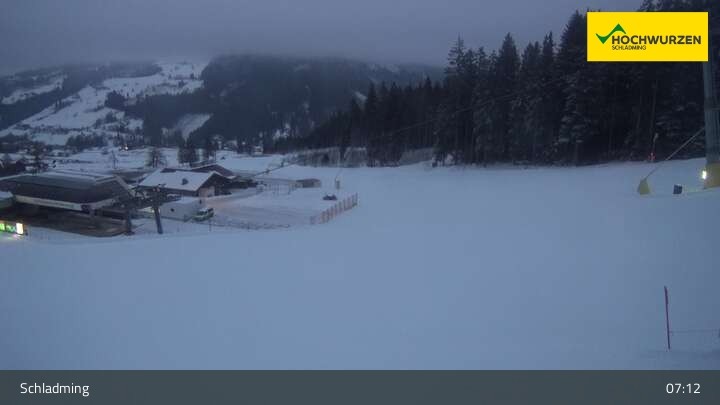 Archiv Foto Webcam Gipfelbahn Hochwurzen