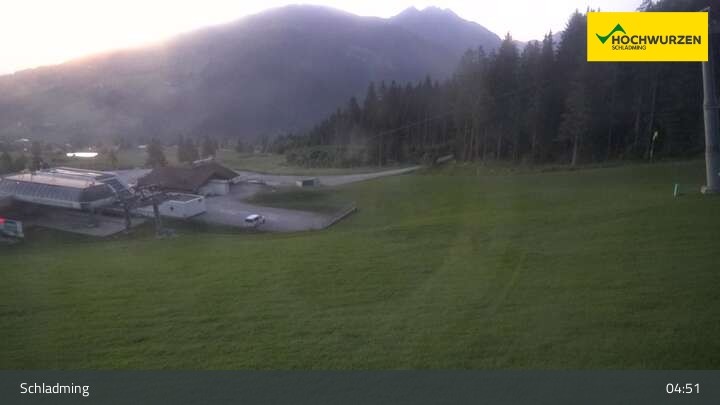 Archived image Webcam Base of Gipfelbahn Hochwurzen