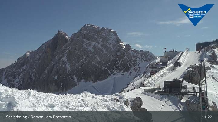 Archiv Foto Dachstein Gletscher: Webcam Bergstation Hunerkogel (2700 m)