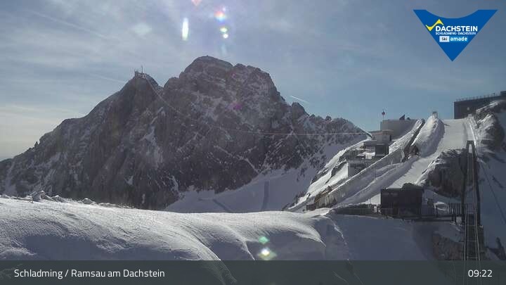 Archiv Foto Dachstein Gletscher: Webcam Bergstation Hunerkogel (2700 m)