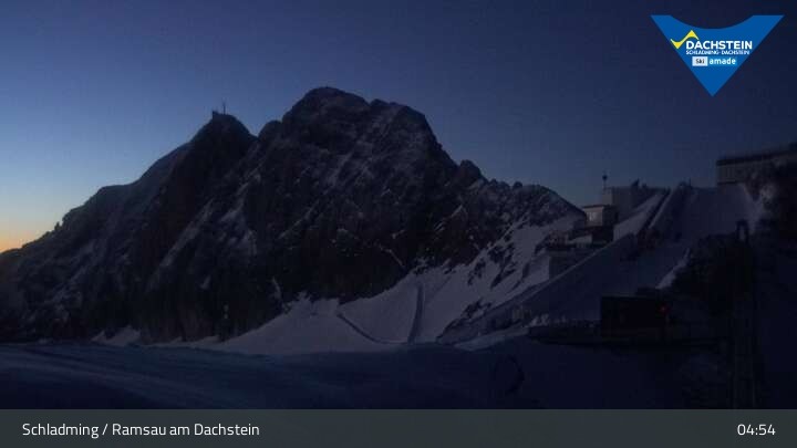 Archiv Foto Dachstein Gletscher: Webcam Bergstation Hunerkogel (2700 m)