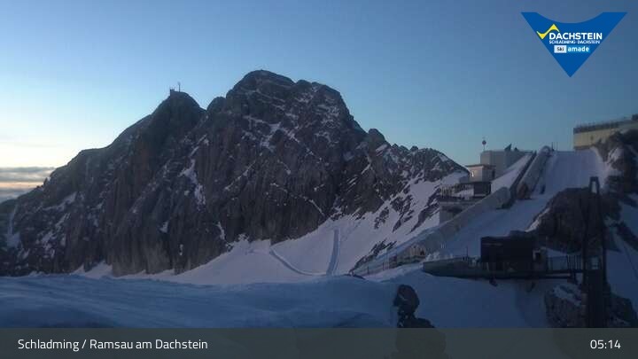 Archiv Foto Dachstein Gletscher: Webcam Bergstation Hunerkogel (2700 m)