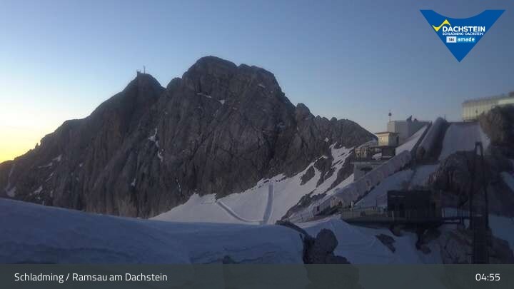 Archiv Foto Dachstein Gletscher: Webcam Bergstation Hunerkogel (2700 m)