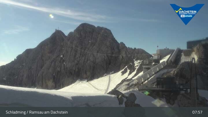 Archiv Foto Dachstein Gletscher: Webcam Bergstation Hunerkogel (2700 m)
