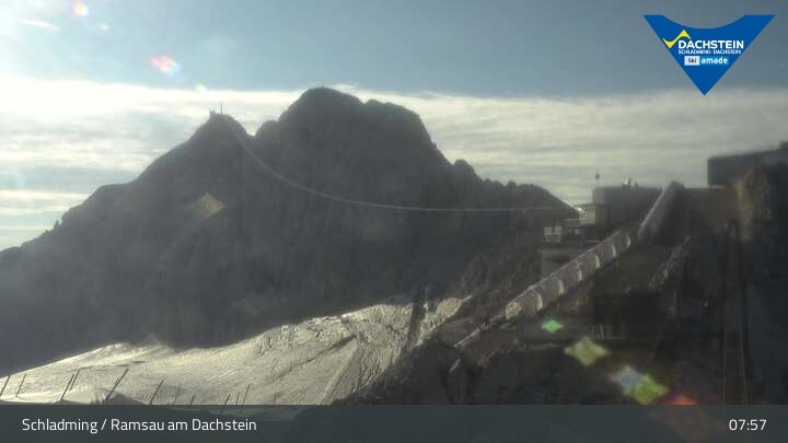 Archiv Foto Dachstein Gletscher: Webcam Bergstation Hunerkogel (2700 m)