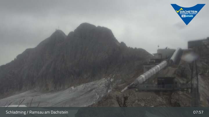 Archiv Foto Dachstein Gletscher: Webcam Bergstation Hunerkogel (2700 m)