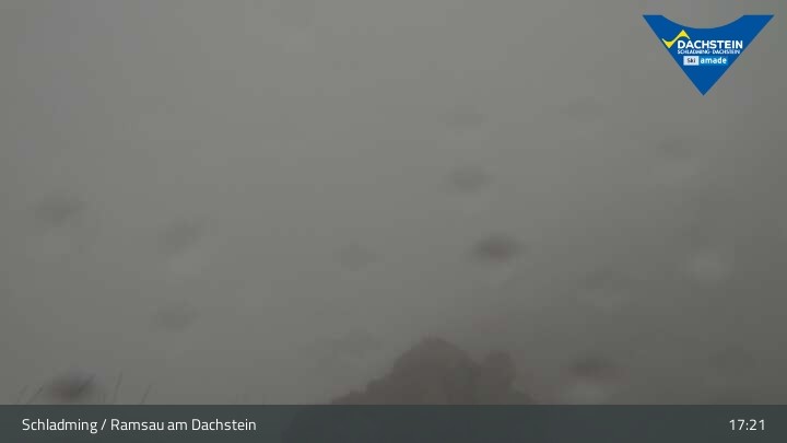Archiv Foto Dachstein Gletscher: Webcam Bergstation Hunerkogel (2700 m)