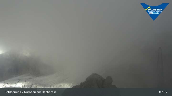Archiv Foto Dachstein Gletscher: Webcam Bergstation Hunerkogel (2700 m)