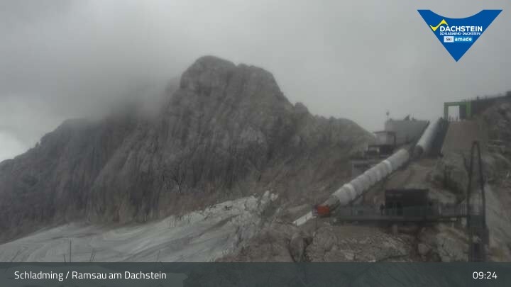 Archiv Foto Dachstein Gletscher: Webcam Bergstation Hunerkogel (2700 m)