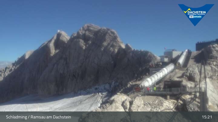 Archiv Foto Dachstein Gletscher: Webcam Bergstation Hunerkogel (2700 m)