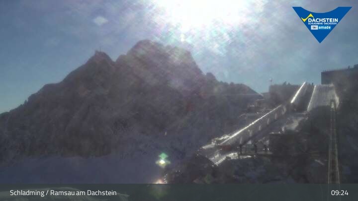 Archiv Foto Dachstein Gletscher: Webcam Bergstation Hunerkogel (2700 m)