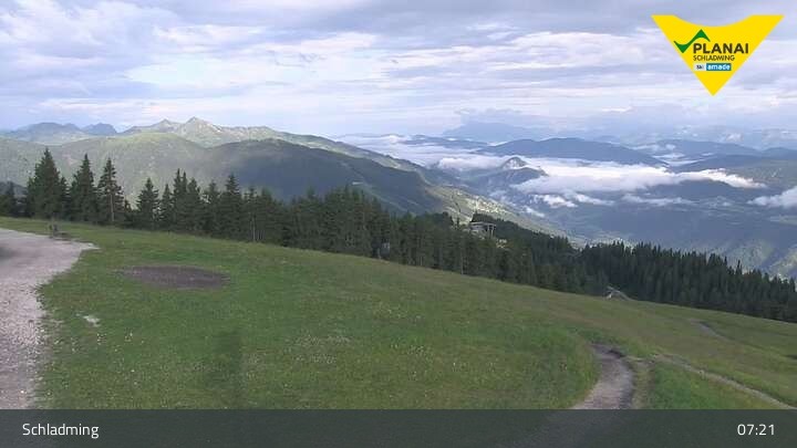 Archived image Webcam Schladming - Planai Bergstation
