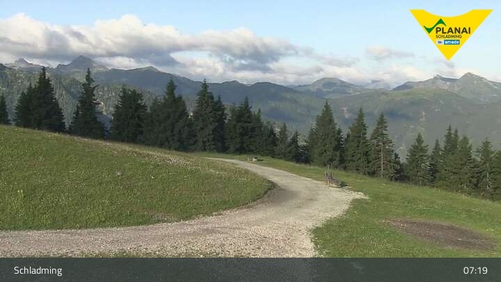 Archiv Foto Webcam Schladming - Planai Bergstation I