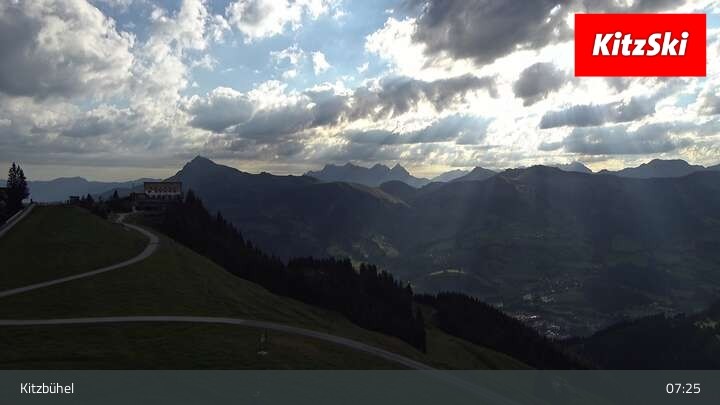 Archiv Foto Webcam Bergstation Hahnenkamm
