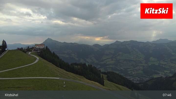 Archiv Foto Webcam Bergstation Hahnenkamm