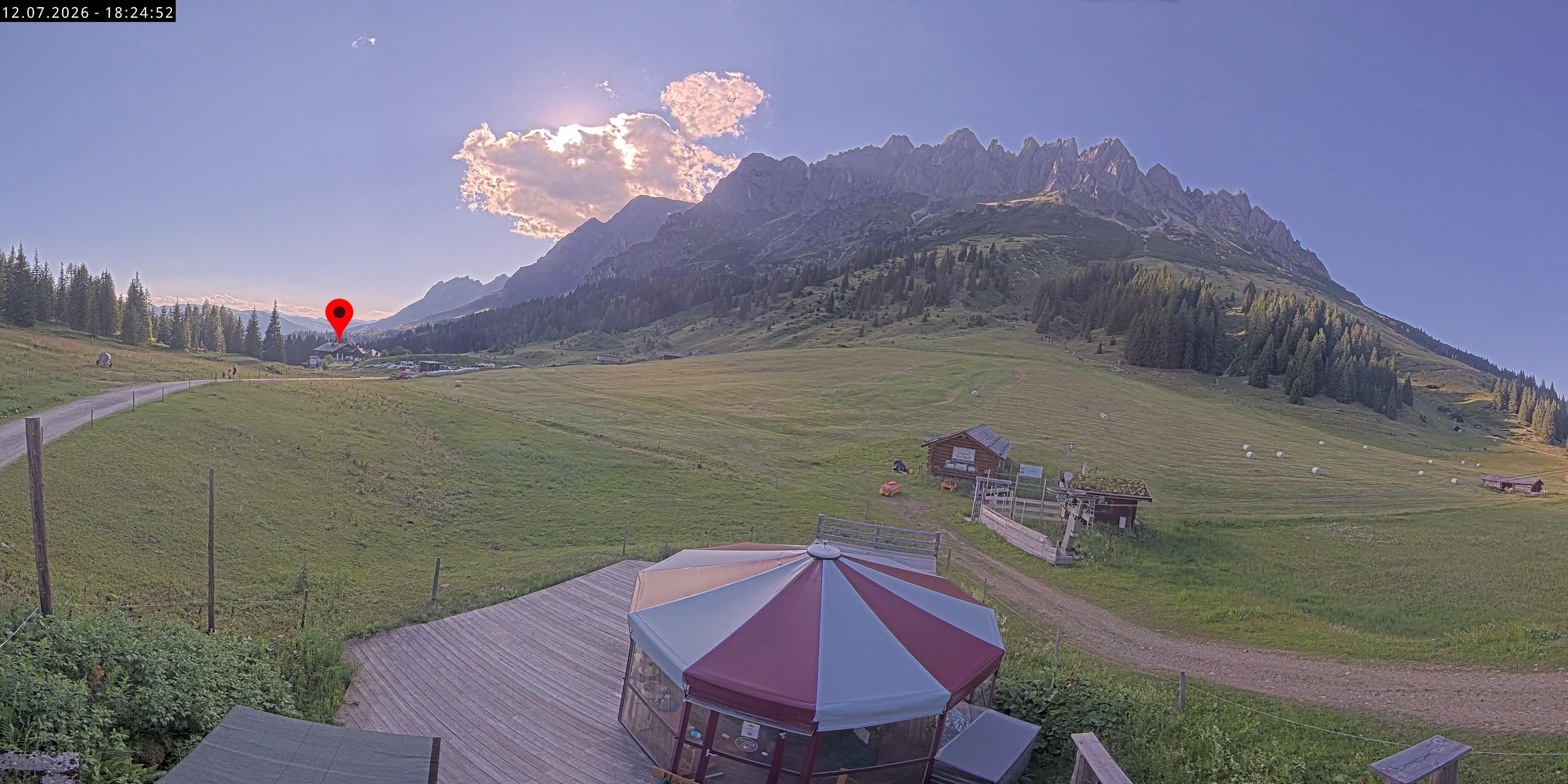 Archived image Webcam Mountain inn Arthurhaus at Hochkönig