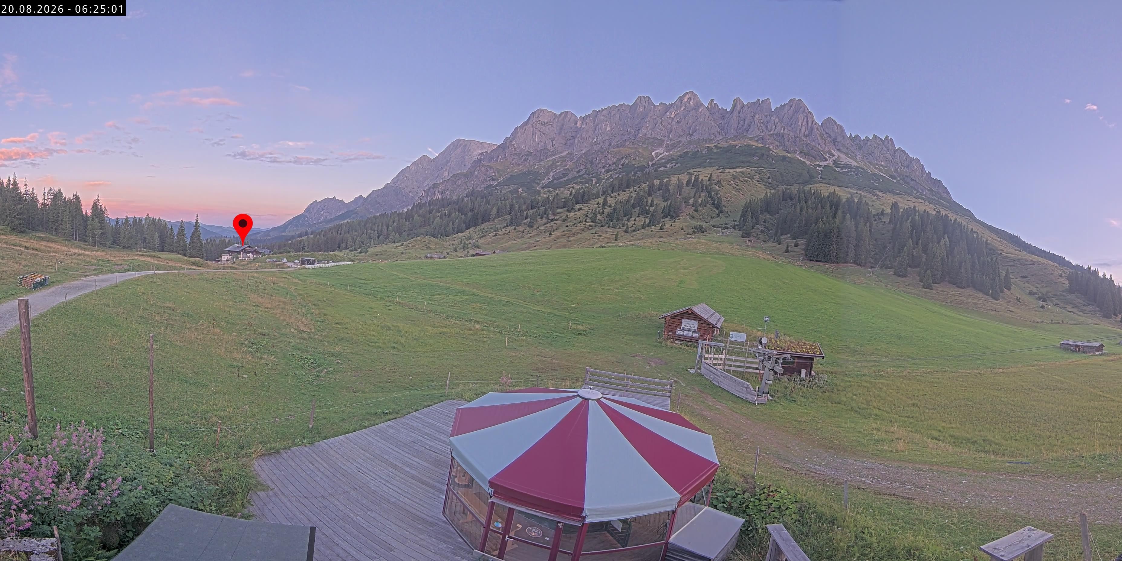 Archived image Webcam Mountain inn Arthurhaus at Hochkönig