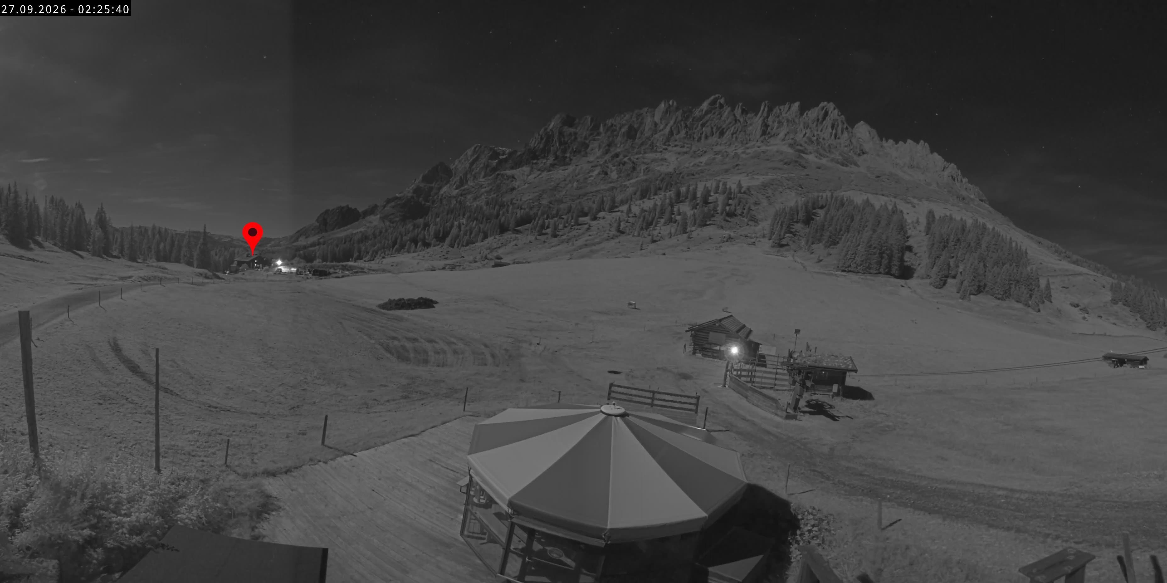 Archived image Webcam Mountain inn Arthurhaus at Hochkönig