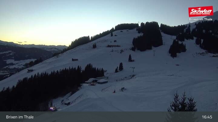 Archiv Foto Webcam Bergstation Gondelbahn, Brixen im Thale